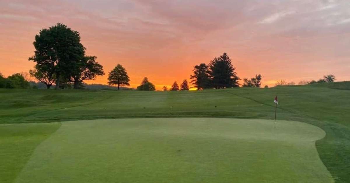 Sunset at LuLu Country Club